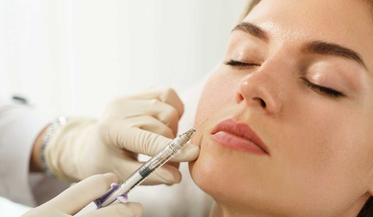 افضل جراح تجميل لشفط الدهون من الوجه